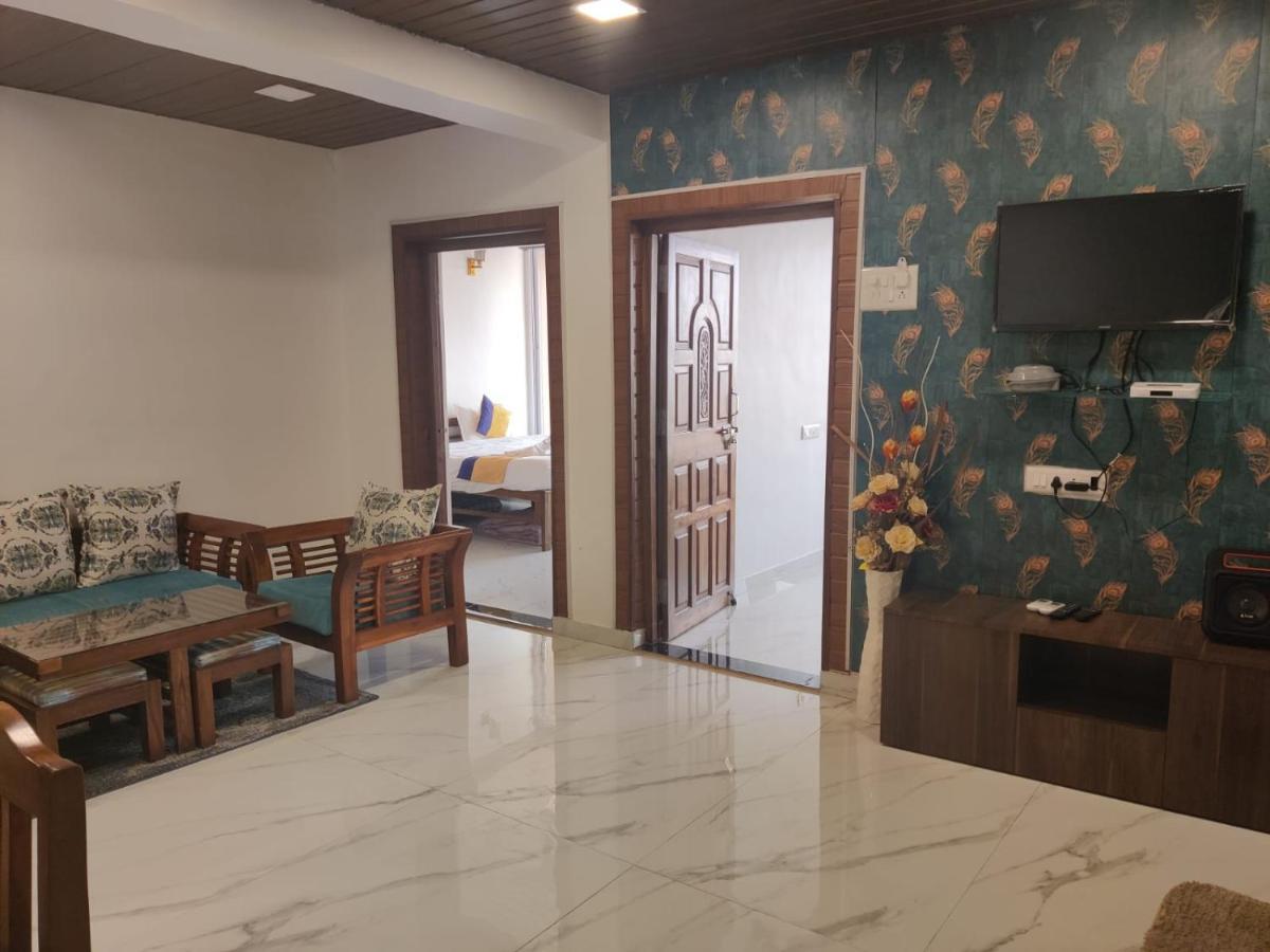 Whitehouse Homestay By Oxystays Hospitality 阿里巴格 外观 照片