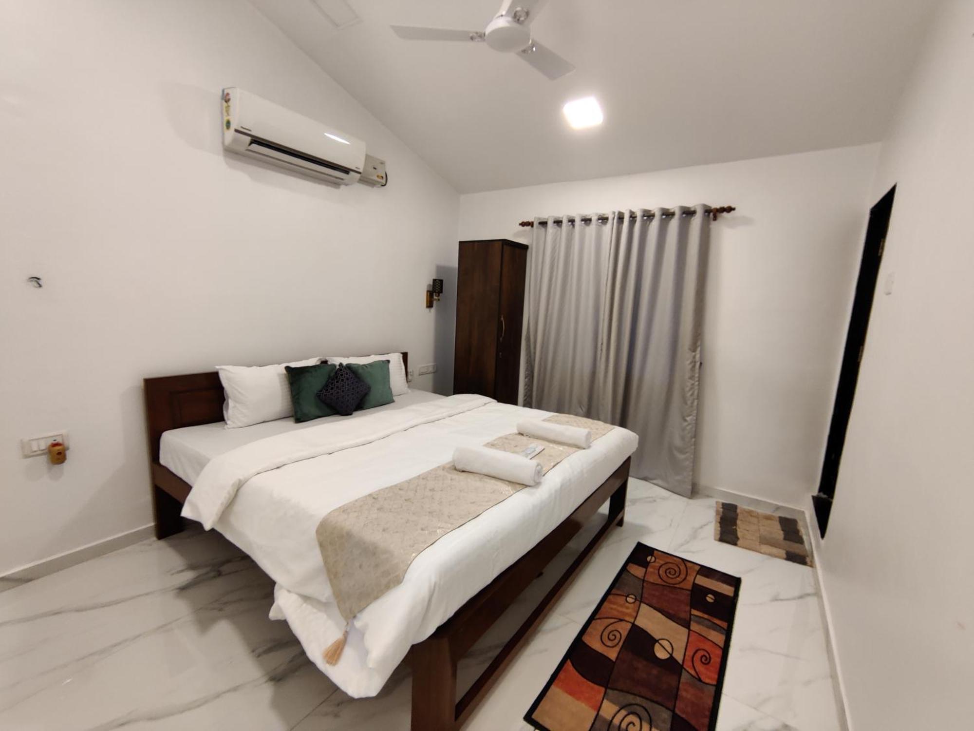 Whitehouse Homestay By Oxystays Hospitality 阿里巴格 外观 照片